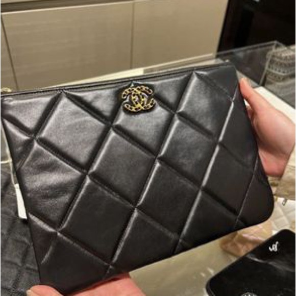 CHANEL Handbags - CHANEL | Lambskin Blended Fabrics Street Style Plain Bridal Logo